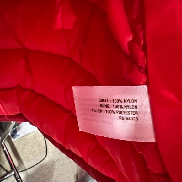 NEW NWT Old Navy‎ red shiny thin puffer jacket coat 2x XXL - Picture 8 of 9
